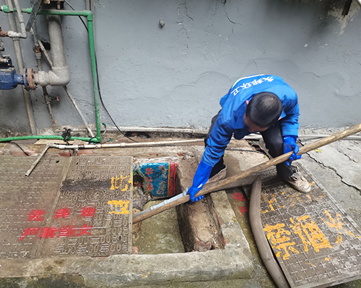 庄浪清掏化粪池